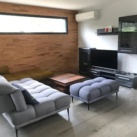 Holiday home Maison 3 900 M